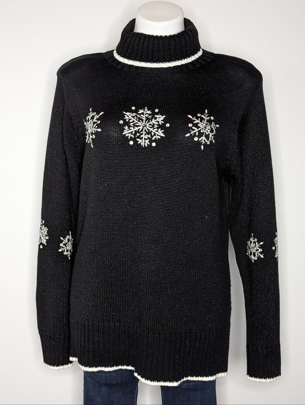 Quacker Factory Black White Snowflake Embroidered Turtleneck Sweater L/XL